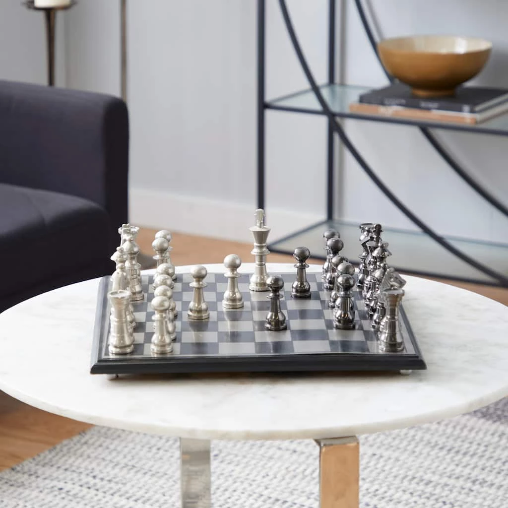 Brand new 🤩 Silver Aluminum Traditional Chess Game Set by Ivory and Iris ❤️ 7 Brand new 🤩 Silver Aluminum Traditional Chess Game Set by Ivory and Iris ❤️ - Image 7