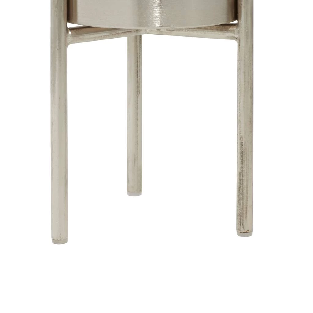 Hot Sale π Silver Metal Contemporary Planter Set by Ivory and Iris π 4 Hot Sale π Silver Metal Contemporary Planter Set by Ivory and Iris π - Image 4