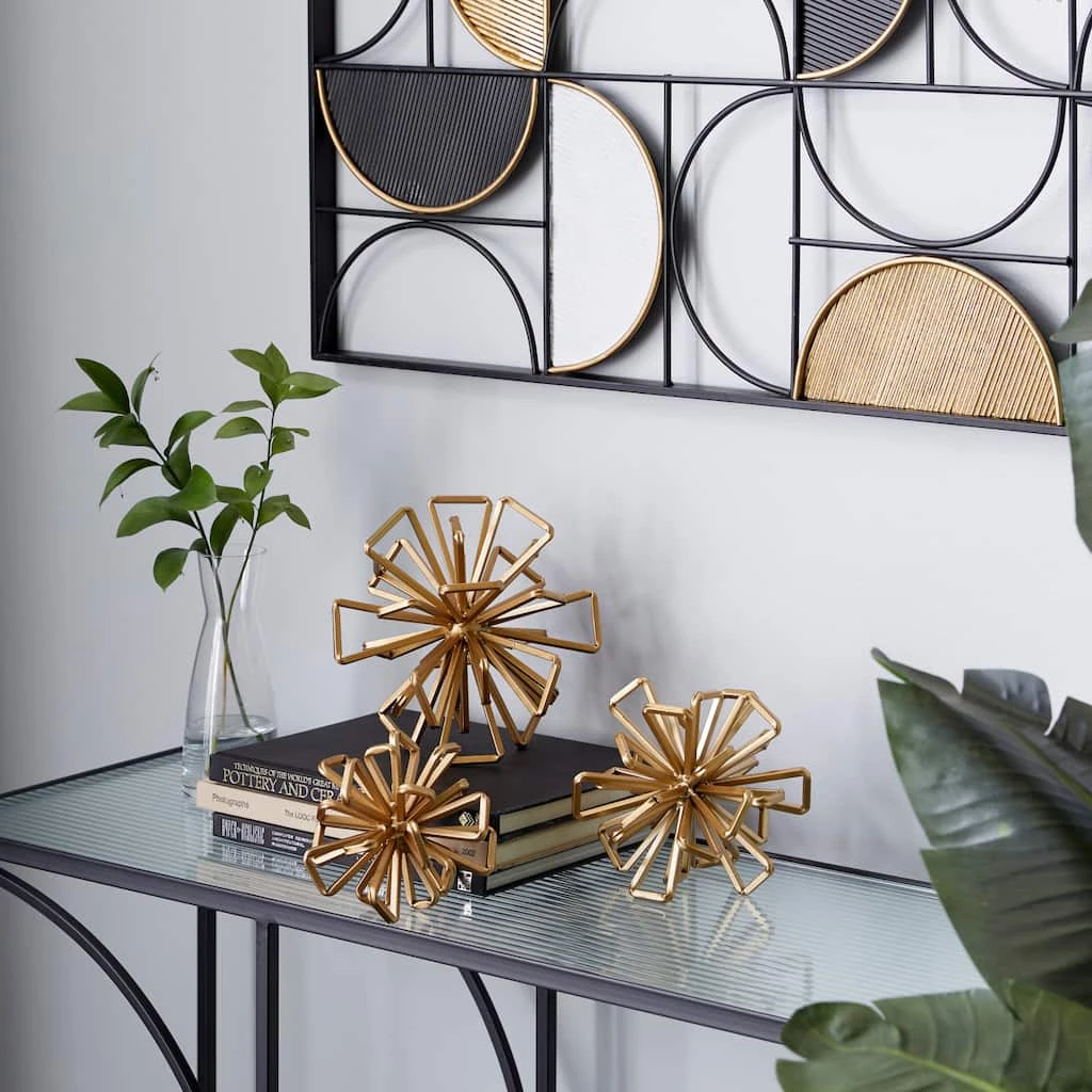 Brand new ✔️ Gold Metal Glam Decorative Star Orbs Set by Ivory and Iris ✨ 5 Brand new ✔️ Gold Metal Glam Decorative Star Orbs Set by Ivory and Iris ✨ - Image 5