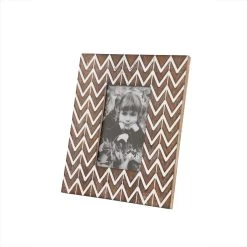 Brand new 🎁 2 Pack Brown & White Chevron Modern 8" x 9" Frame by Ivory and Iris ✨
