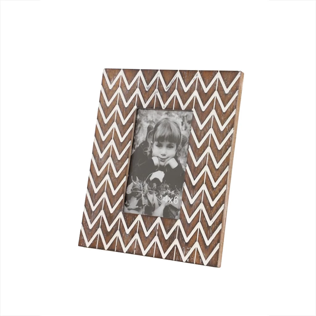 Brand new π 2 Pack Brown & White Chevron Modern 8" x 9" Frame by Ivory and Iris β¨ 1 Brand new π 2 Pack Brown & White Chevron Modern 8" x 9" Frame by Ivory and Iris β¨