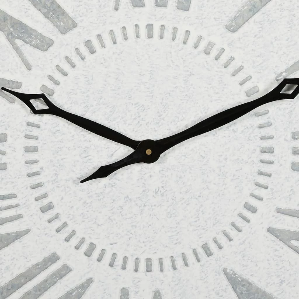 Brand new π₯° Grey Farmhouse Metal Wall Clock, 25" x 25" by Ivory and Iris π 4 Brand new π₯° Grey Farmhouse Metal Wall Clock, 25" x 25" by Ivory and Iris π - Image 4