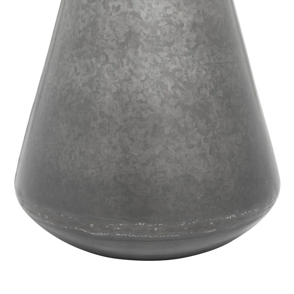 New β€οΈ Grey Metal Farmhouse Vase, 16" x 10" x 10" by Ivory and Iris π 4 New β€οΈ Grey Metal Farmhouse Vase, 16" x 10" x 10" by Ivory and Iris π - Image 4